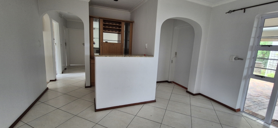 To Let 3 Bedroom Property for Rent in Waves Edge Western Cape